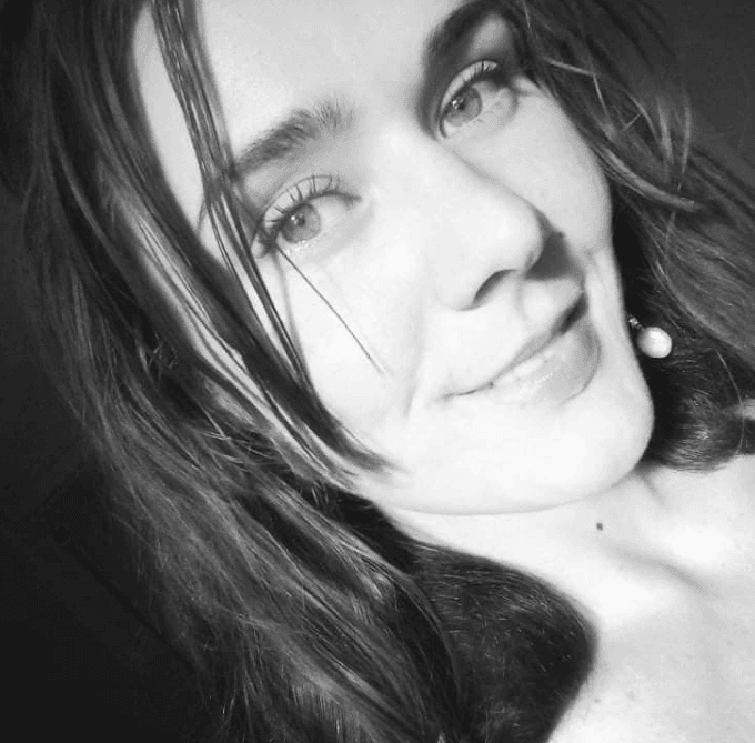 Lina Jacqueline Bryant i en av de sista bilderna som togs av henne, selfie sommaren 2022.